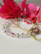 Load image into Gallery viewer, Elegant Crystal bracelet