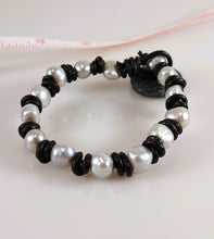 Load image into Gallery viewer, Double barrel knotted Pearl bracelet