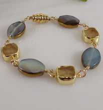 Load image into Gallery viewer, Agate and Citrine Bracelet