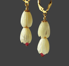 Load image into Gallery viewer, Double bell- Lily of the Valley earrings