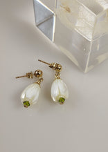 Load image into Gallery viewer, Single bell-Lily of the Valley earrings-SOLD OUT