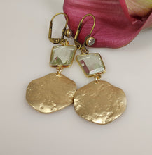 Load image into Gallery viewer, Green Amethyst and Gold dangle earrings
