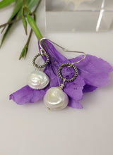 Load image into Gallery viewer, Zebra Pearl earrings-SOLD OUT