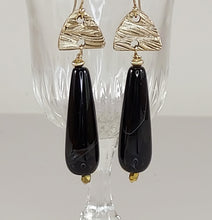 Load image into Gallery viewer, Black Onyx and Bronze Earrings