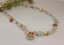 Load image into Gallery viewer, The Amelia necklace