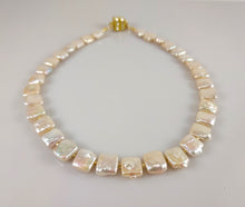 Load image into Gallery viewer, Lustrous Square Pearl Necklace - SOLD OUT
