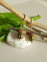 Load image into Gallery viewer, Pink tourmaline and Brass Budah beaded earrings.
